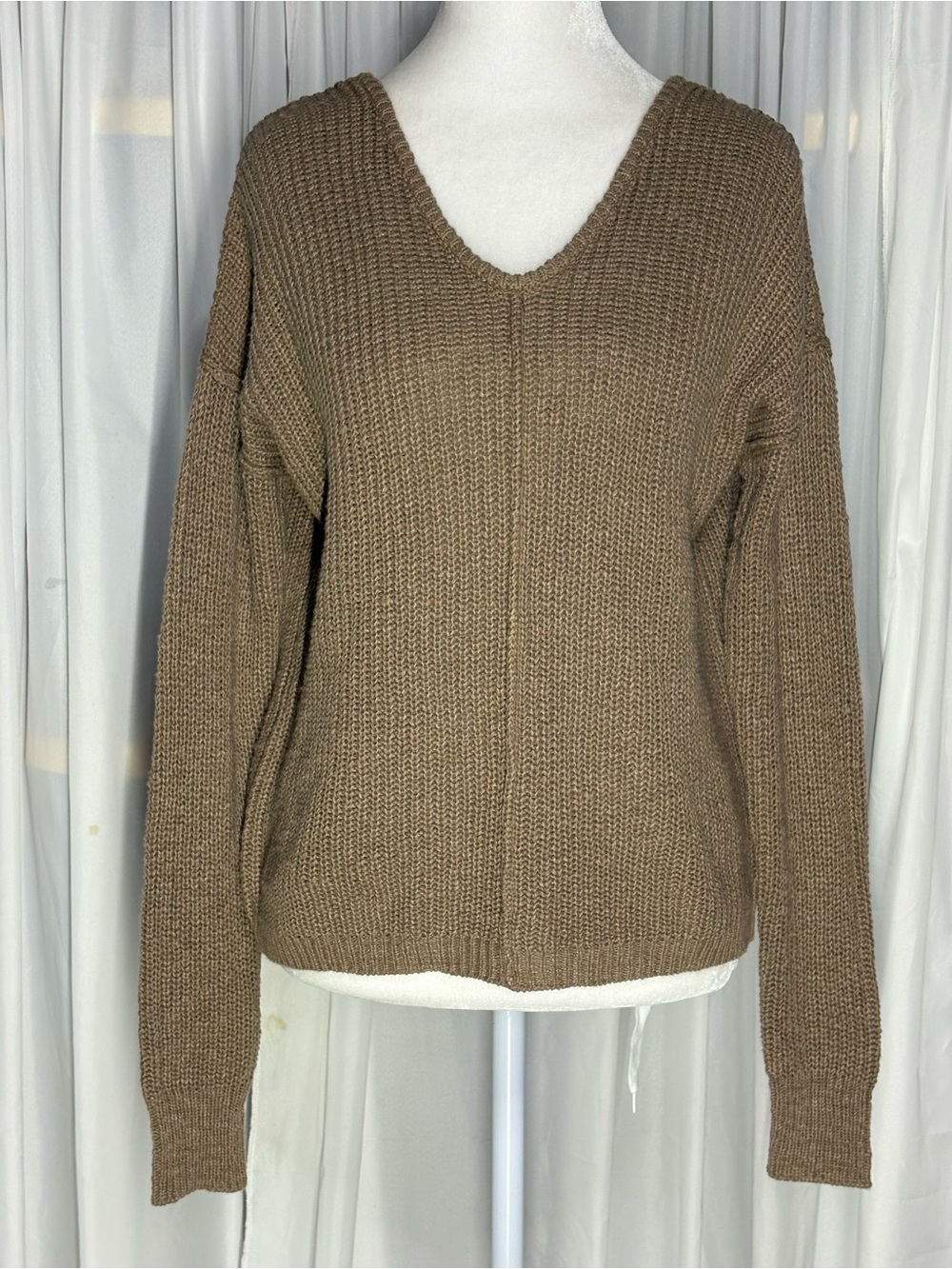 Hippie Rose V-Neck Button Up Back Chunky Knit Sweater Taupe Brown Size S